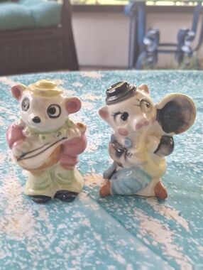 Ceramic Musical Mouse Salt & Pepper Shakers - Pink, Yellow & Blue